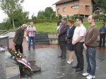 Tunjice: Polaganje vijenaca na spomen-obilježje civilnim žrtvama, 6.8.2014. foto: Veritas