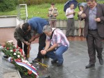 Tunjice: Polaganje vijenaca na spomen-obilježje civilnim žrtvama, 6.8.2014. foto: Veritas