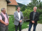 Drnić: Odata počast i položeni vijenci na spomenik pripadnicima Vojske Republike Srpske u Driniću, opština Petrovac Foto: DIC „Veritas“ / Predrag Cupać