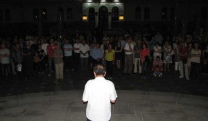 Ispred Hrama Hrista Spasitelja održan je duhovno-umjetnički program u okviru kojeg je govorio i Savo Štrbac, Banjaluka, 3.8.2016. Foto: DIC „Veritas“