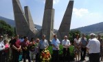 Drinčić: Polaganje vijenca na spomenik ispred Spomen sobe poginulim vojnicima Republike Srpske, 7.8.2018. Foto: DIC Veritas