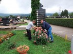 Polaganje venaca na Perduvovom groblju u Banja Luci, 6.8.2020. Foto: DIC Veritas