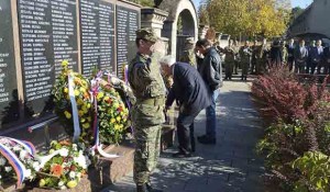 Polaganje venaca na spomenik poginulim borcima Otadžbinskog rata, Banja Luka, 08. 11. 2022. Foto: DIC Veritas