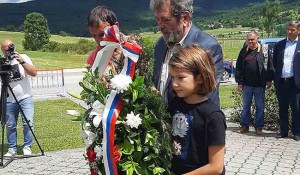 Dani tuge i sjećanja: Odavanje pošte vojnicima VRS izginulim u otadžbinskom i Drugom svetskom ratu u Driniću, 7. 8. 2023. Foto: DIC Veritas