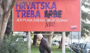 Uništeni plakat u Šibeniku. 23.3.2024. Foto: Portal Novosti, Hrvoje Jelavić/PIXSELL