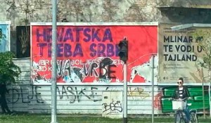 Uništeni pano SDSS: Hrvatska treba Srbe... na vrbe, u Osijeku Foto; Jutarnji list, SDSS