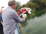 Глас Српске, СРНА, 06. 08. 2025, Сјећање на жртве Олује, вијенци спуштени са ’Моста спаса‘