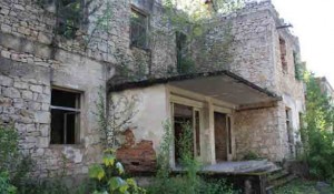 Ispražnjena srpska sela u Bosanskoj Krajini tokom hrvatske operacije Oluja Foto: Milan Pilipović, Politika