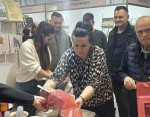 Drugi dan Sajma knjiga na štandu Veritasa, 26. 10. 2025. Foto: DIC Veritas Drugi dan Sajma knjiga na štandu Veritasa, 26. 10. 2025. Foto: DIC Veritas
