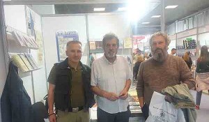 Drugi dan Sajma knjiga na štandu Veritasa, 26. 10. 2025. Foto: DIC Veritas Drugi dan Sajma knjiga na štandu Veritasa, 26. 10. 2025. Foto: DIC Veritas