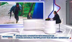Etnička distanca i netrpeljivost od mladih generacija, Savo Štrbac na NewsMax TV, 24. 12. 2025. Foto: screenshot YT