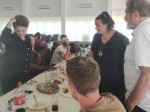 Odavanje pošte civilima i vojnicima opštine Drinić, 7.8.2026. Foto: DIC Veritas
