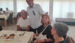 Odavanje pošte civilima i vojnicima opštine Drinić, 7.8.2026. Foto: DIC Veritas